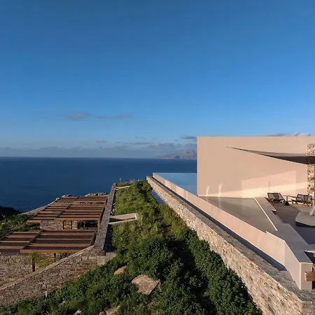 酒店 Crimson View Villa By Hide Out