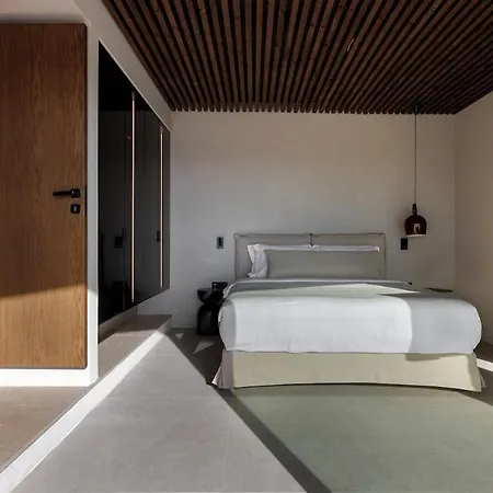 Crimson View Villa By Hide Out *