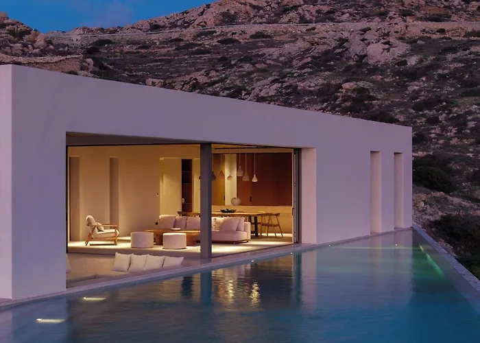 Crimson View Villa By Hide Out Villa *