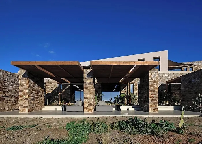 Crimson View Villa By Hide Out Villa