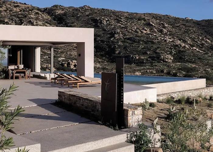 Crimson View Villa By Hide Out * Chora